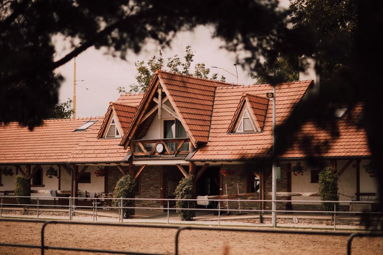 Pension Zwicker Prešov Exterior foto